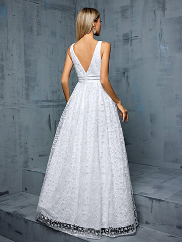 Embroidered Lace A-Line Wedding Dress