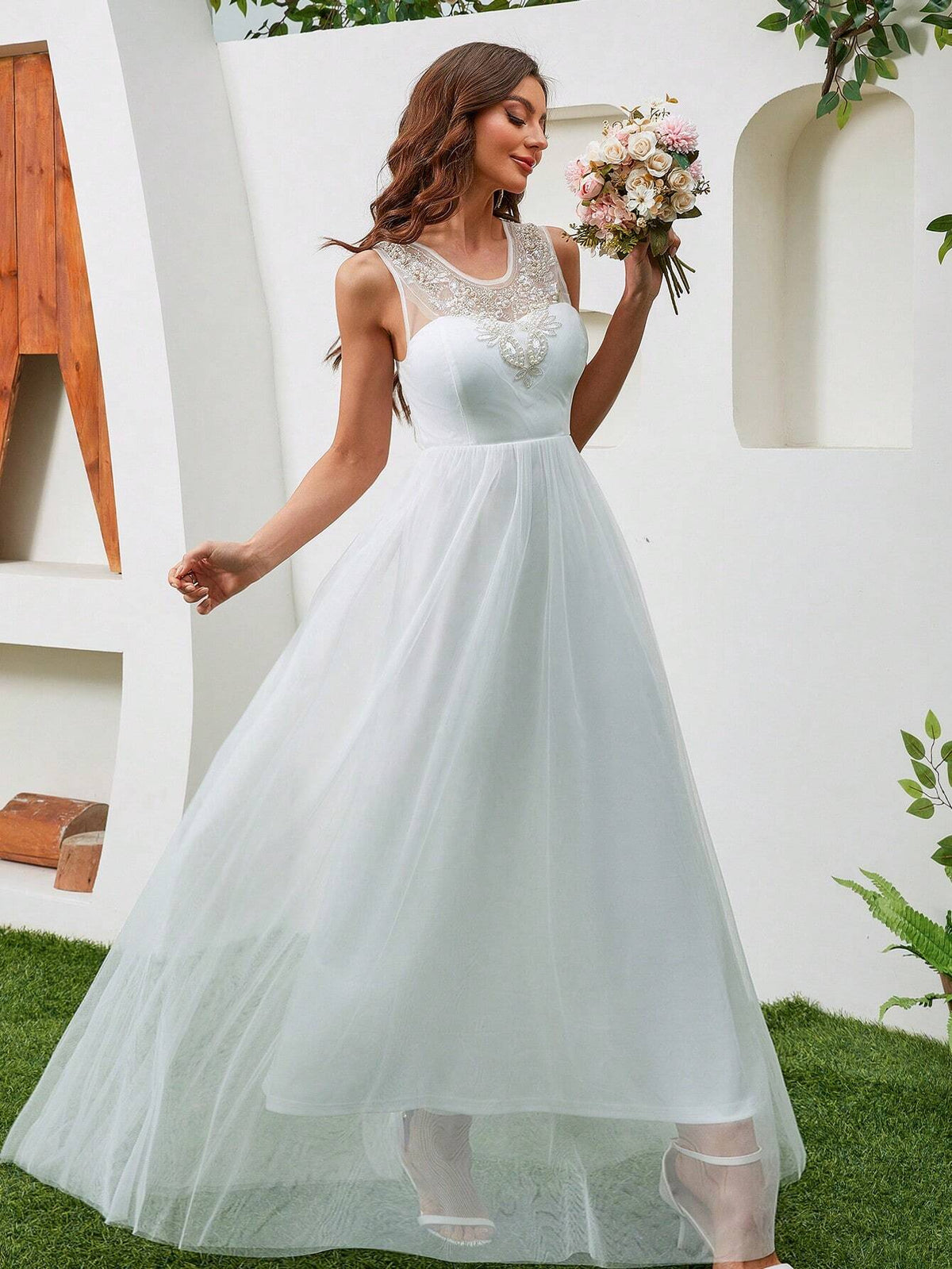 Embroidered Sequin Lace Patchwork Tulle Sleeveless Extra-Long Bridal Shower Dress