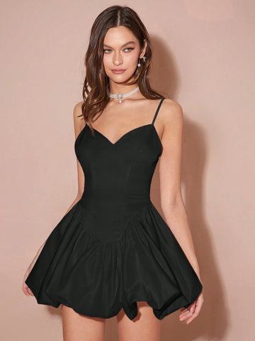 Enchnt Women Plain Color Spaghetti Strap Minimalistic Casual Short Dress