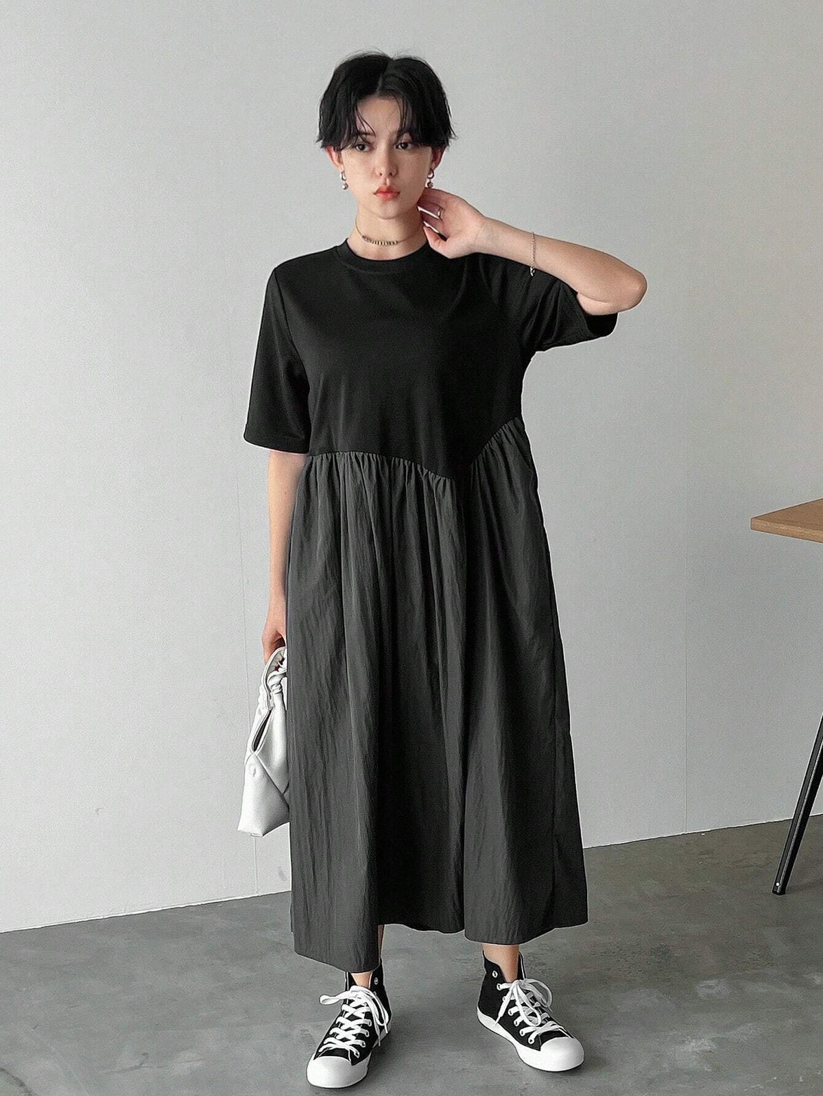 FRIFUL Color Block Loose Fit Round Neck Straight Dress