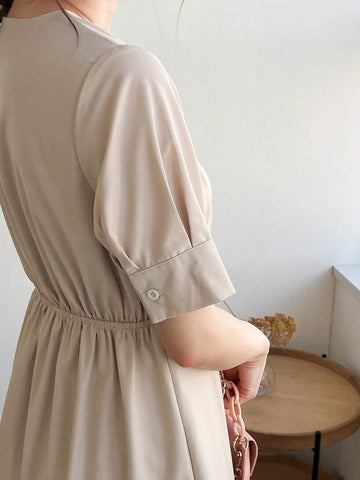 FRIFUL Solid Color V-Neck Dress With Ruffle Hemline