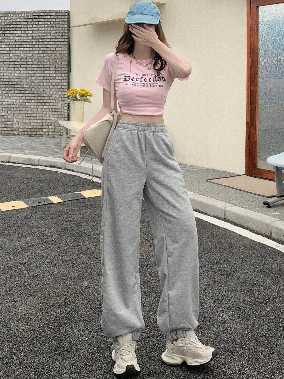 FRIFUL Women Casual Sweatpants With Bowknot Pattern And Pockets