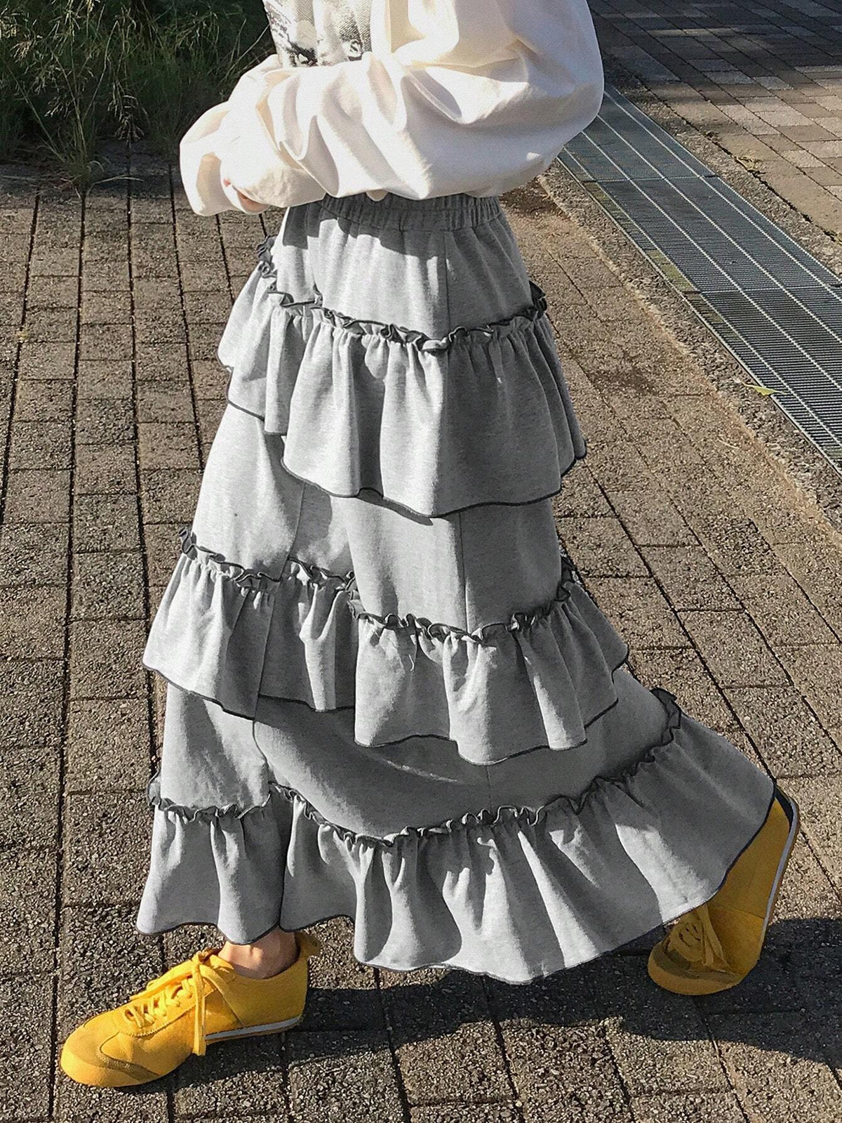 FRIFUL Women Contrast Color Trimmed Frill Trim Casual Mini Skirt