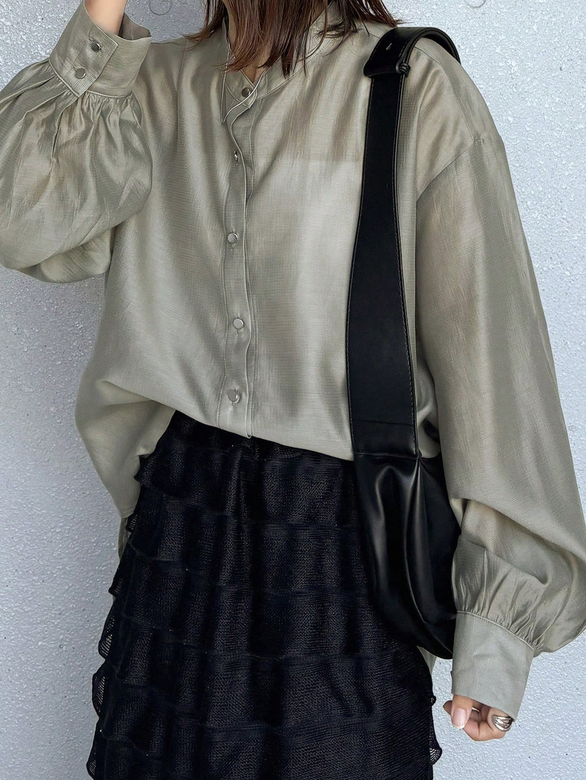 FRIFUL Women's Solid Color Single-Breasted Lantern Sleeve Casual Loose Lightweight Shirt