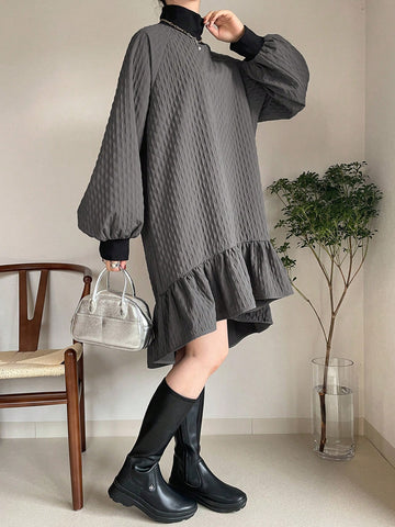 FRIFUL Women's Textured Fabric Ruffle Hem Contrast Color Block Mini Dress