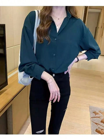 Fashionable Age Reducing Loose Oversized Long Sleeved Shirt, Slimming Mid Length Top