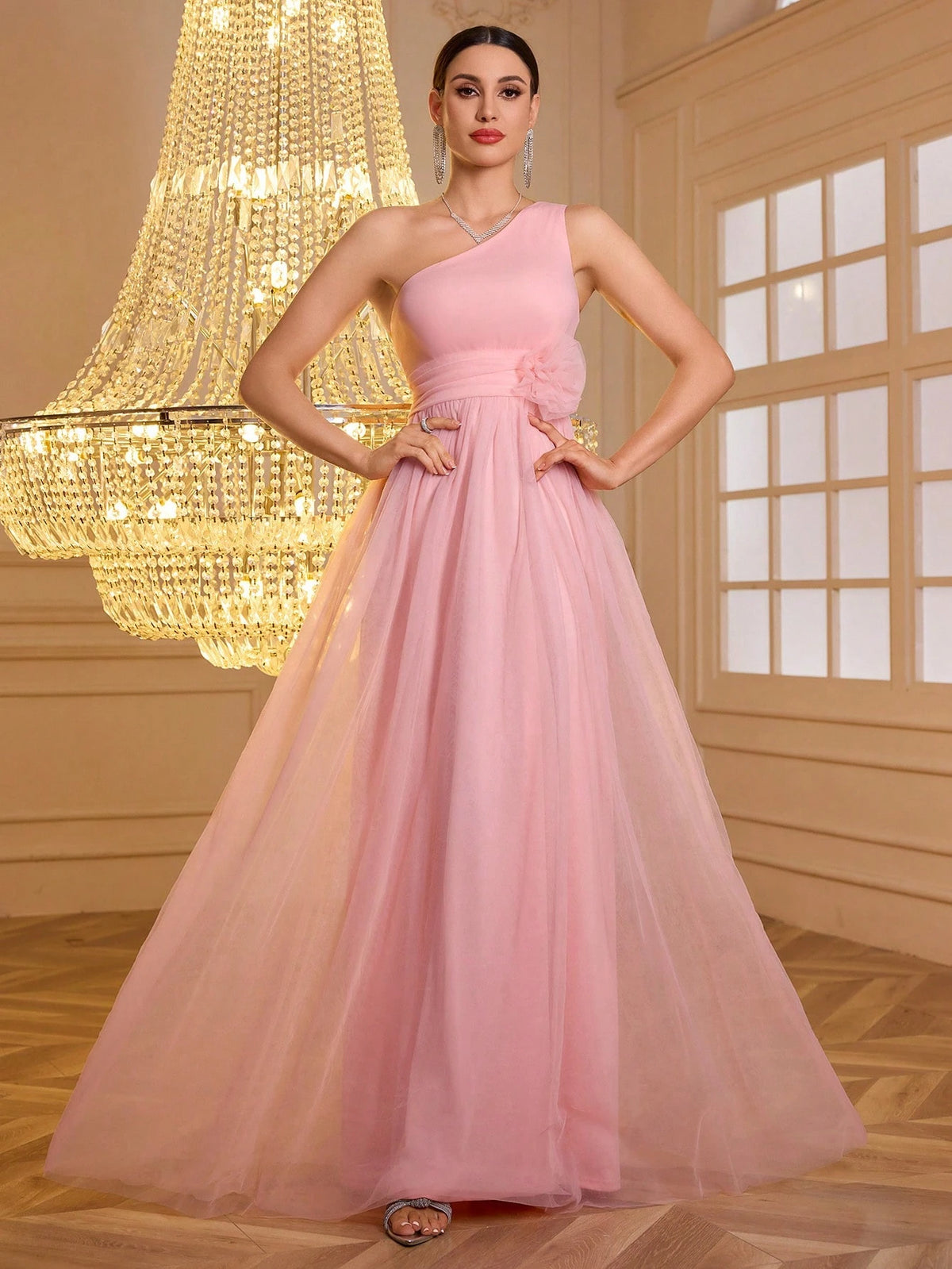 Fashionable Elegant Women Tulle One Shoulder Bridesmaid Dress