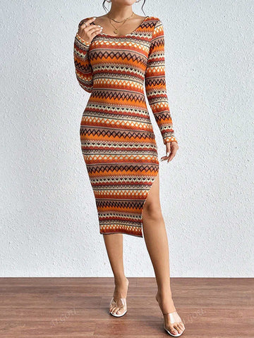 Fashionable Wavy Colorful Striped Bodycon Long Sleeve Dress