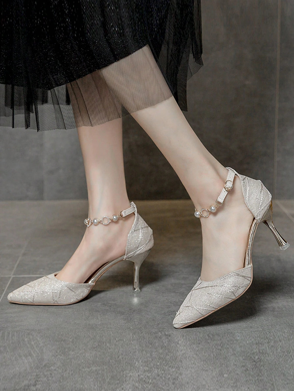Faux Pearl Decor Ankle Strap Pumps