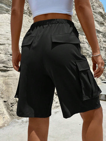 Flap Pocket Side Drawstring Waist Cargo Shorts