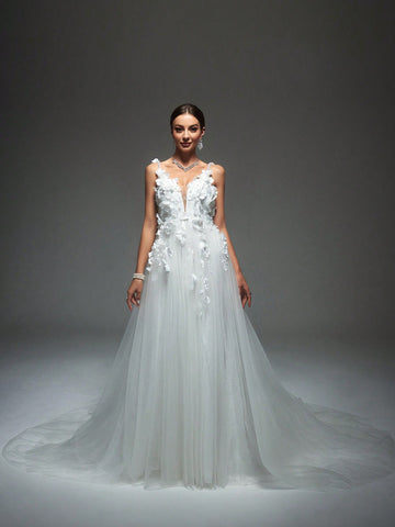 Floral Appliques Backless Mesh Wedding Dress