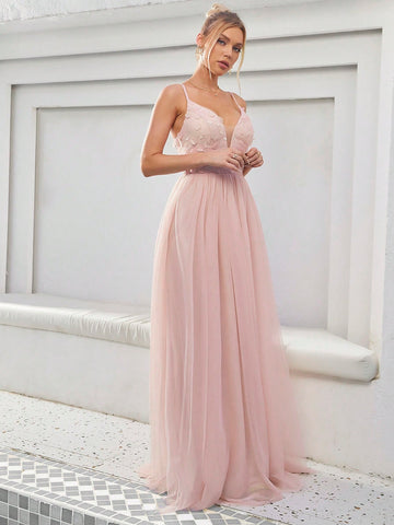 Floral Appliques Mesh Overlay Cami Wedding Dress