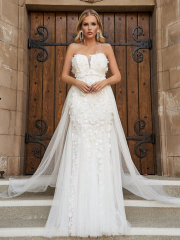 Floral Appliques Mesh Overlay Tube Wedding Dress