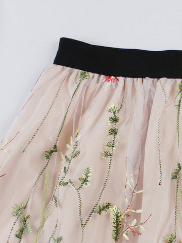 Floral Embroidery Mesh Overlay Skirt