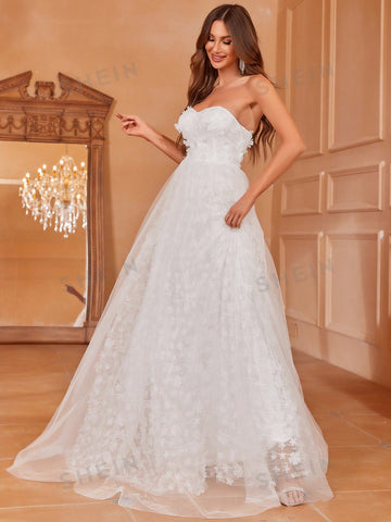 Floral Embroidery Mesh Tube Wedding Dress