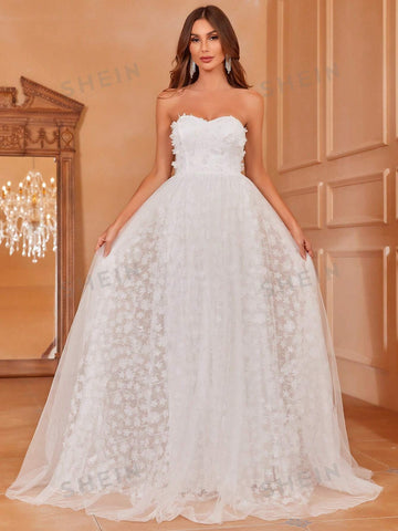 Floral Embroidery Mesh Tube Wedding Dress