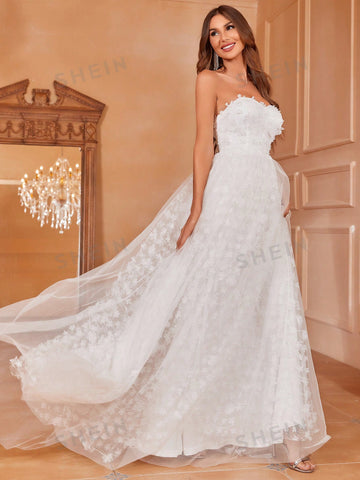 Floral Embroidery Mesh Tube Wedding Dress