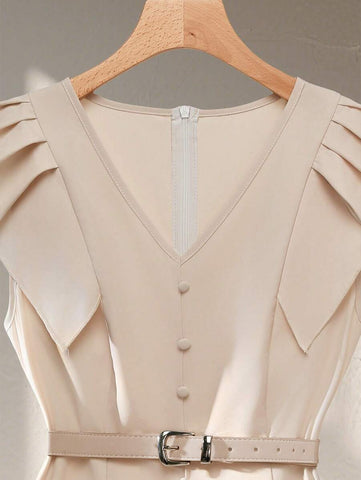 Franclia Snap Button V-Neck Fitted Sleeve Elegant Women Shirt