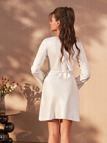 French Elegant Fitted Simple Long Sleeve High-End Satin Mini Dress, Slouchy Slimming All-Match Fairy Dress