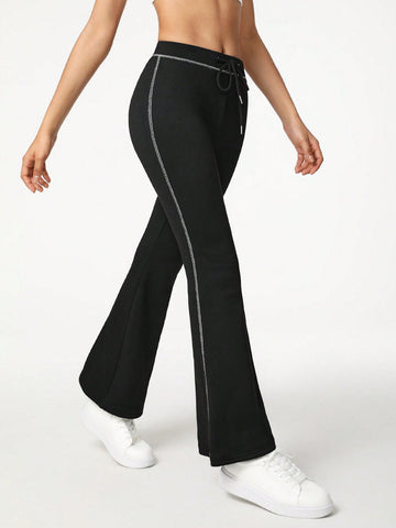Women'S Flare Leggings With Outer Seam Stitching