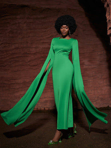 Gertie Long Sleeve Cutout Maxi Dress In Green