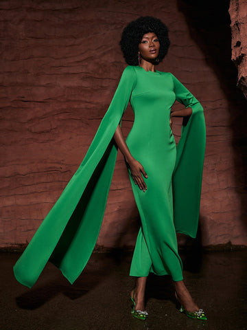 Gertie Long Sleeve Cutout Maxi Dress In Green