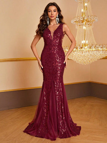 Giffniseti Plunging Neck Mermaid Hem Sequin Prom Dress