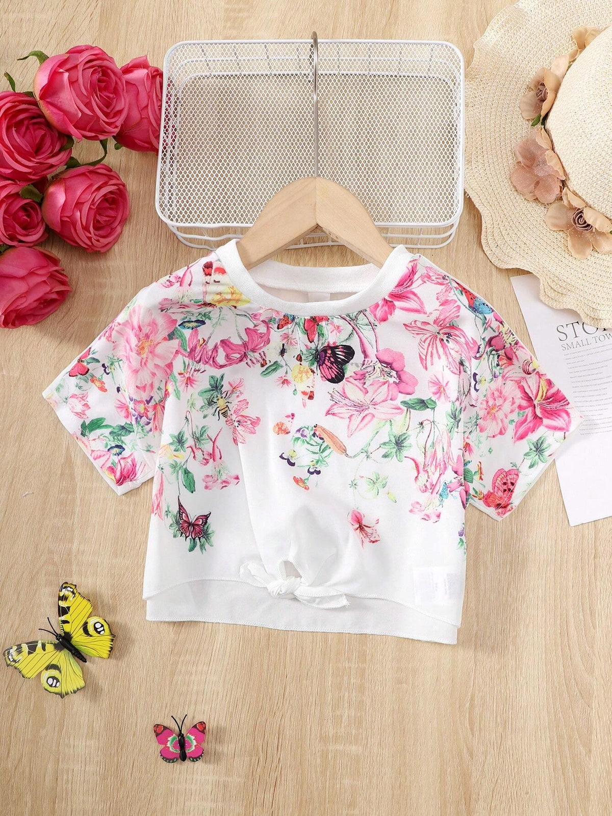 Girl Short Sleeve Top Summer Casual Floral Printed Shirt With Countryside Style For Cool And Breathable Summer Outfit