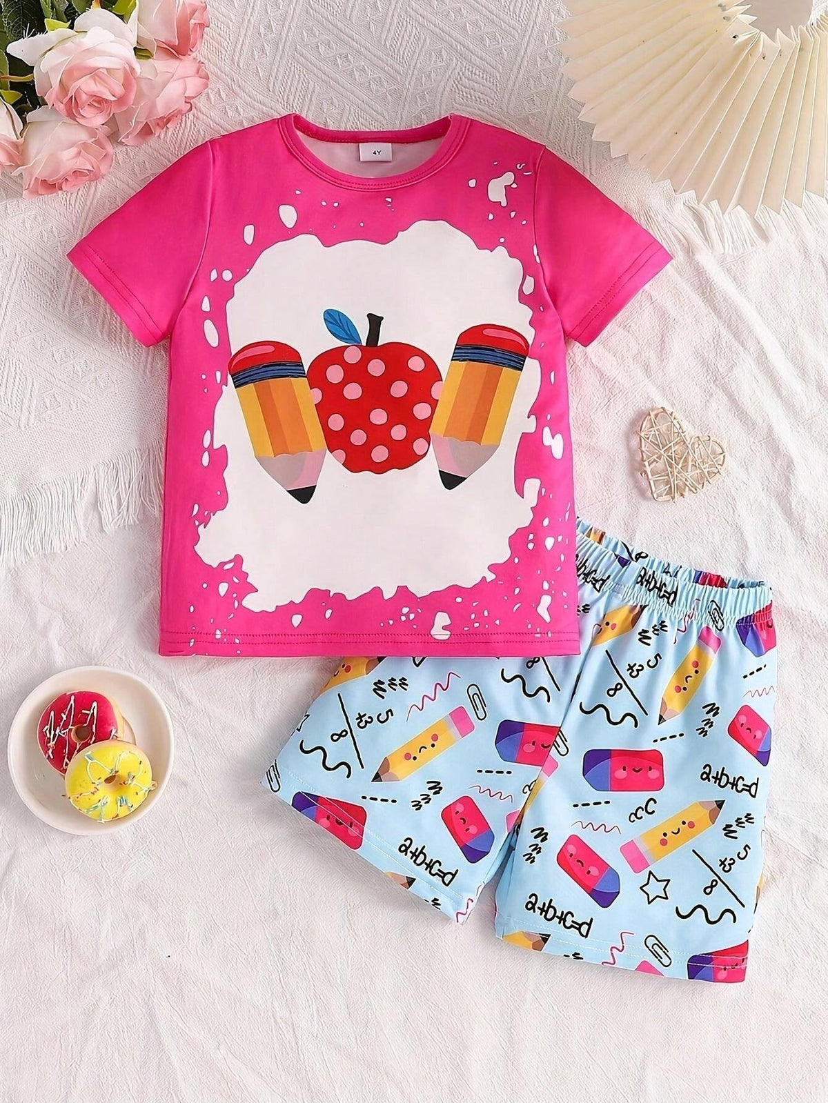 Girl Toddler 2pcs Short Sleeve T-Shirt And Shorts Set, Cartoon Apple & Pencil Print, Summer