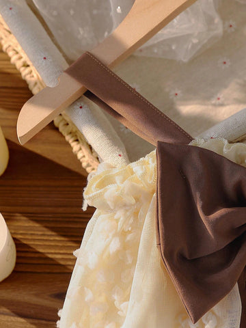 Girls' Adorable Bowknot Decorated Embroidered Sundress, Perfect For Vacation, Travel, And Summer Parties