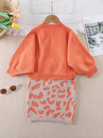 Girls Batwing Sleeve Knit Sweater And Leopard Print Skirt Knit Set, Autumn/Winter