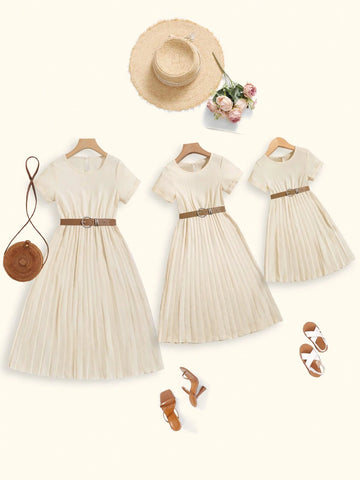 Girls' Casual Fashionable Apricot Short Sleeve Pleated Dress, Family Matching Outfits Mommy And Me (3 Pieces Sold Separately)