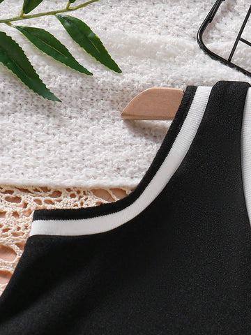 Girls' Casual Preppy Style Sleeveless Dress. The Preppy Design Can Well Highlight The Innocence And Cuteness Of The Little Girls