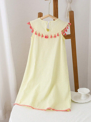 Girls' Country Vacation Light Yellow Striped Dress Suitable For Daily Wear And Outdoor Activities, Suitable For Spring And Summer Seasons.