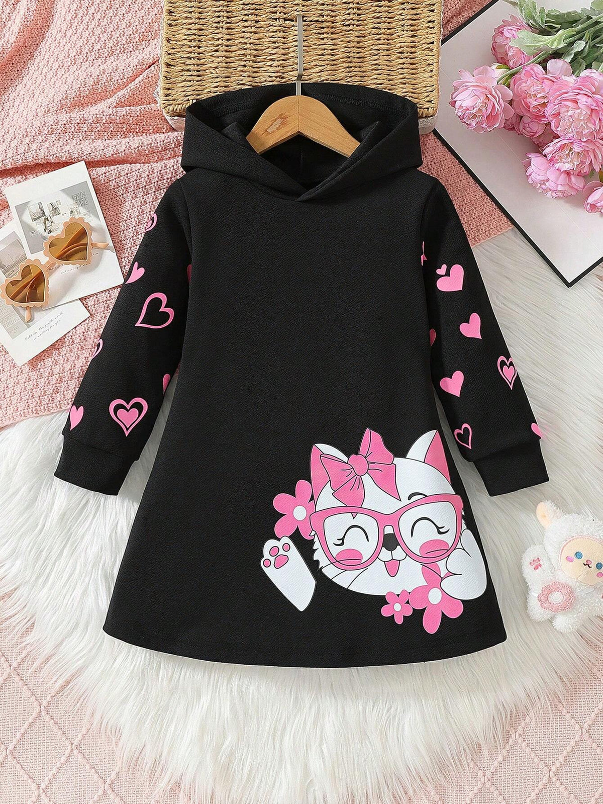 Girls Cute Cartoon Pink Cat Heart Print Long Sleeve Hooded Casual Dress, Suitable For Outdoor Casual Wear, Spring & Autumn