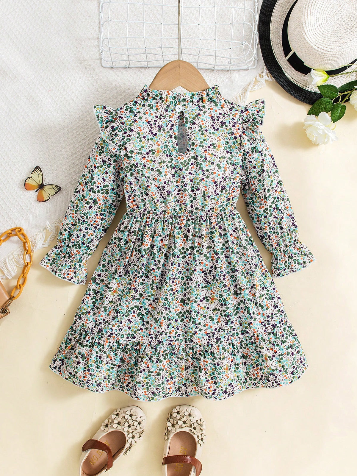 Girls Ditsy Floral Ruffle Trim Long Sleeve Dress, Fresh And Elegant Floral Design, Featuring Ruffle Details, Princess Style Long Sleeve Dress