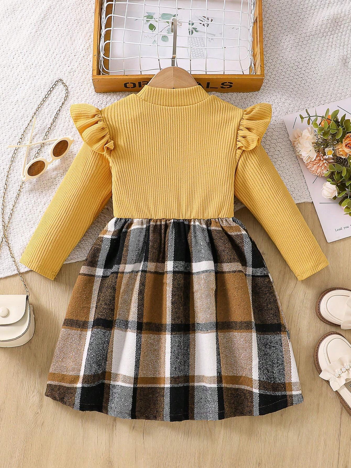 Girls Fashion Minimalist Spring & Autumn Dress, Young Girl Round Neck Knitted Bow Patchwork Plaid Mid-Length Dress