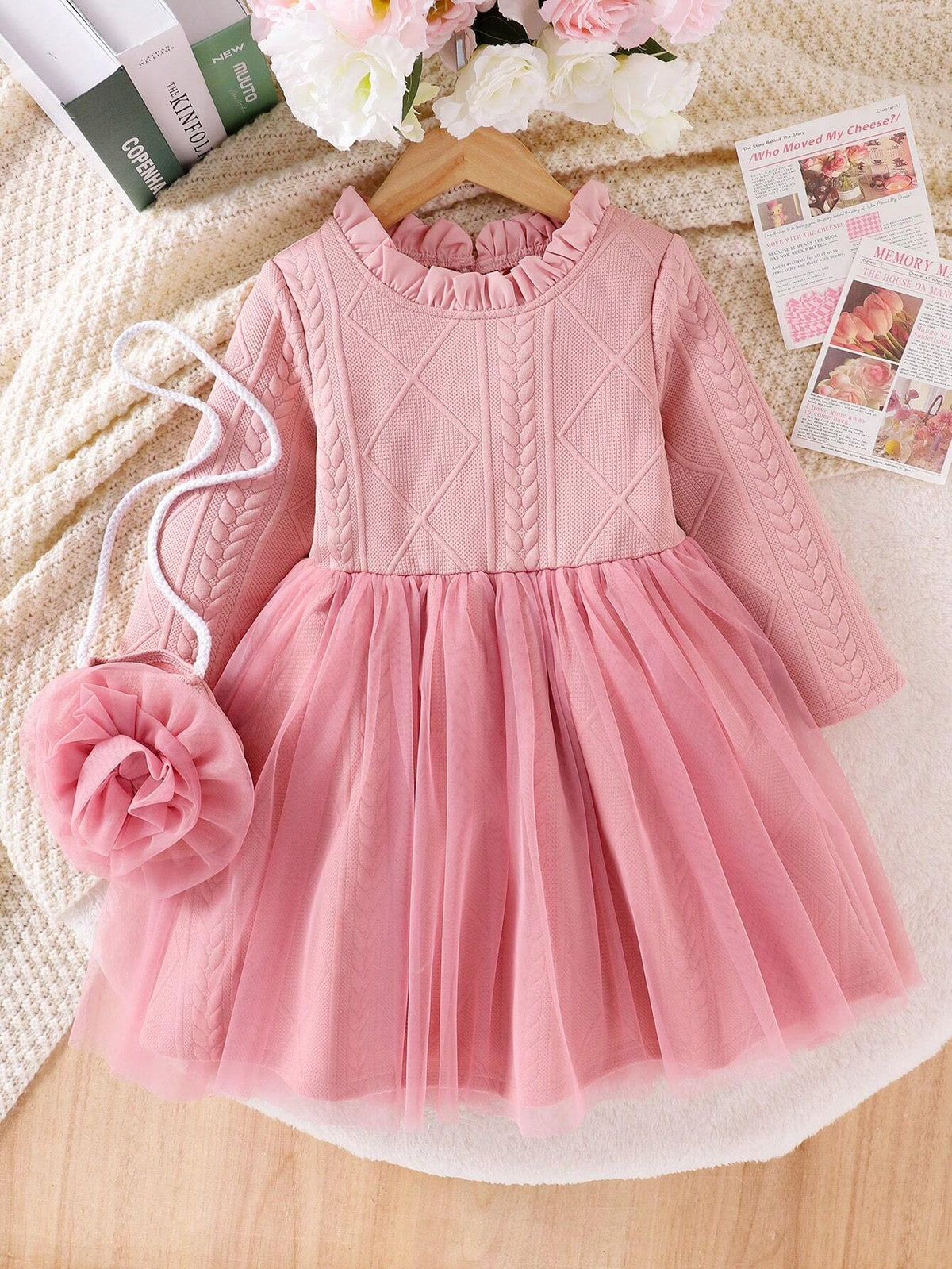 Girls Fashion Sweet Lace Collar Long Sleeve Thick Splicing Yarn Dress Spring And Autumn