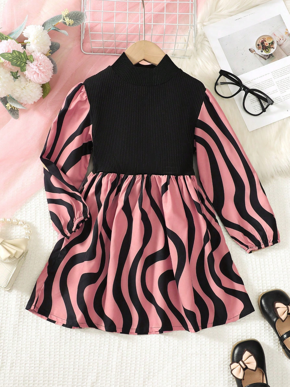 Girls Long Sleeve Autumn/Winter Dress, Young Girl Stand Collar Warm Pieced Wavy Stripe Print Fashion Dress