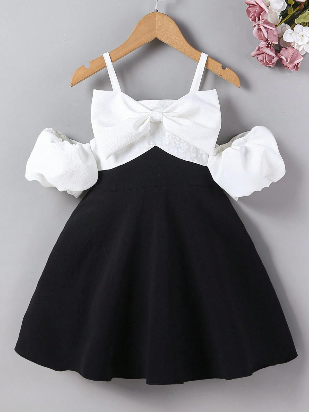 Girls' Off-Shoulder Puff Sleeve Dress With Bow, Black & White Party & Travel & Performance Hostess Dress