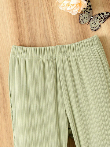 Girls' Simple Casual 2-Piece Set, Using A Soft Light Green As The Main Color Tone, Giving A Fresh And Natural Feel