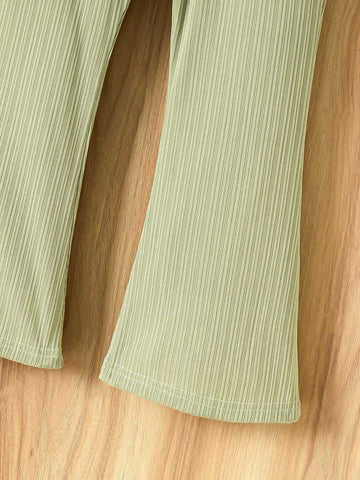 Girls' Simple Casual 2-Piece Set, Using A Soft Light Green As The Main Color Tone, Giving A Fresh And Natural Feel