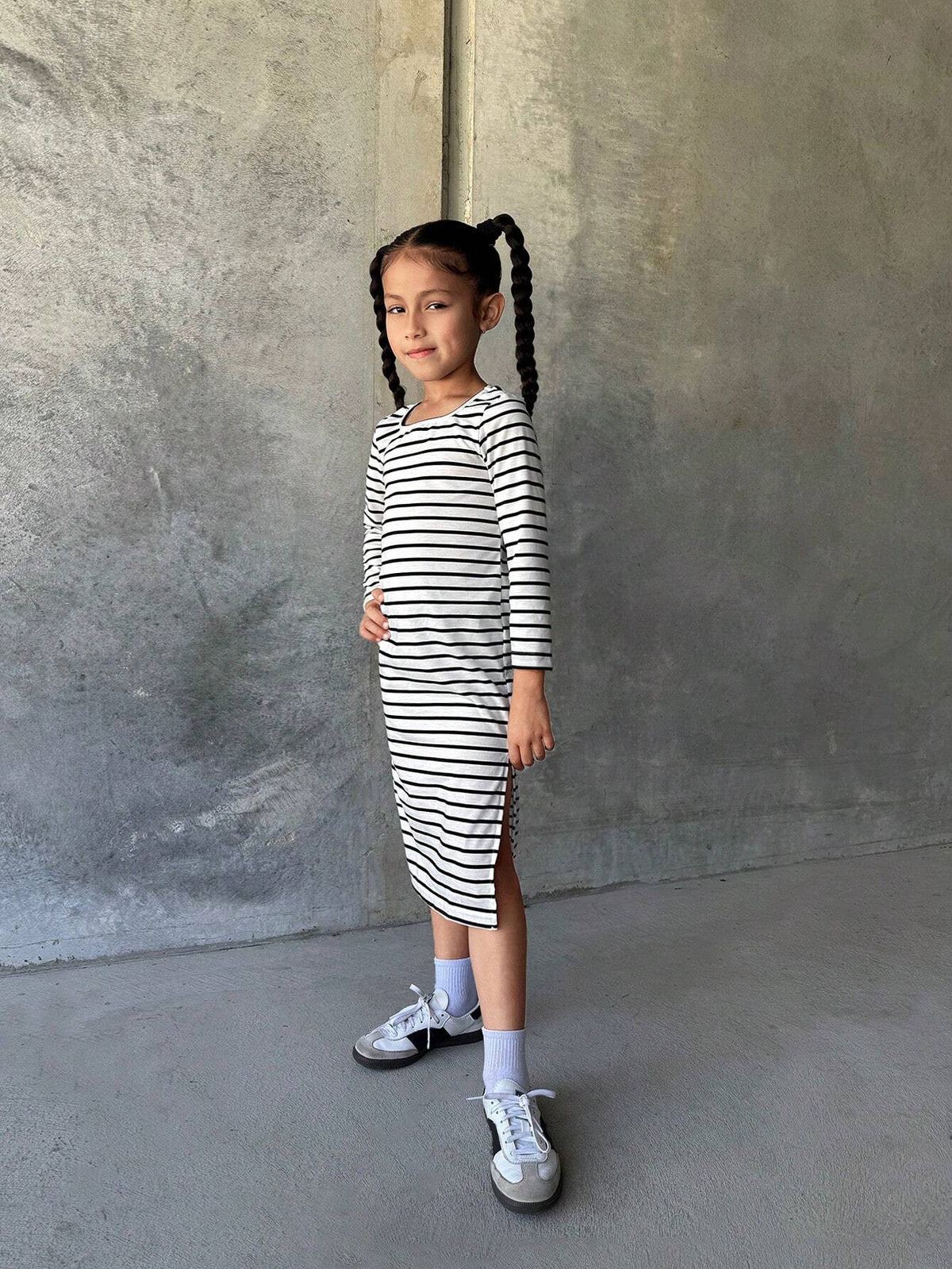 Girls Striped Slim Fit Square Neck Long Sleeve Dress, Side Split Design For Easy Movement