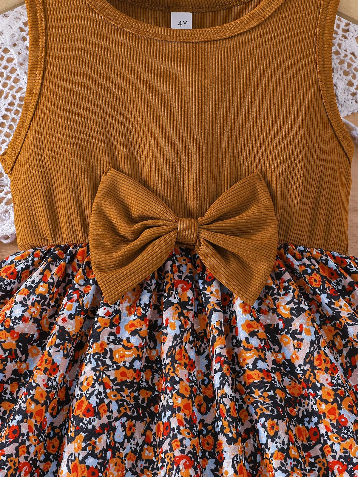 Girls Summer Crew Neck Sleeveless Ditsy Floral Casual Dress With Bowknot