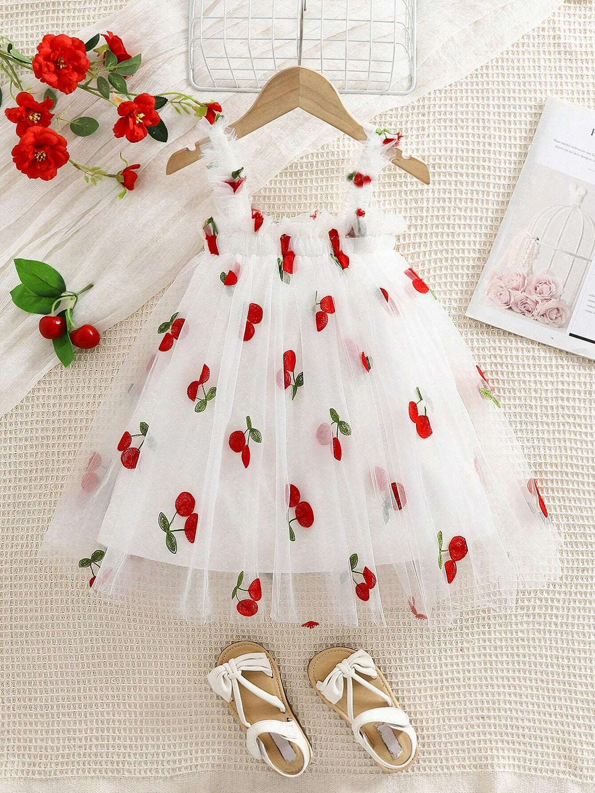 Girls' Summer Fashion Embroidered Tulle Puff Dress With Cute Suspender Straps