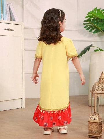 Girls' Summer Printed Dress With Lace Trim And Pendant