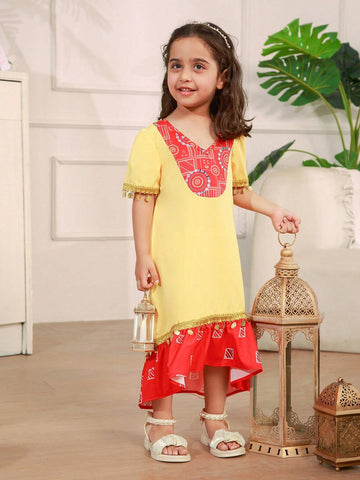 Girls' Summer Printed Dress With Lace Trim And Pendant