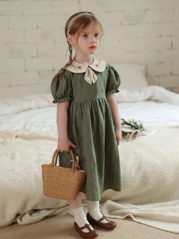 Girls' Vintage Style Cotton Dress With Embroidered Floral Collar And Puff Sleeves