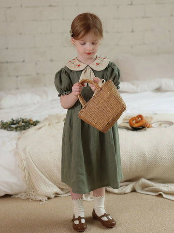 Girls' Vintage Style Cotton Dress With Embroidered Floral Collar And Puff Sleeves