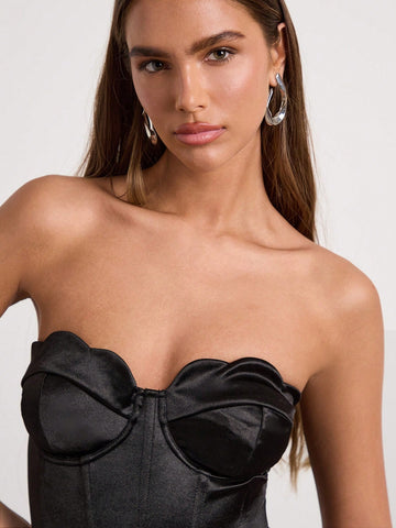Glamine Women's Elegant Solid Color Criss-Cross Backless Romper